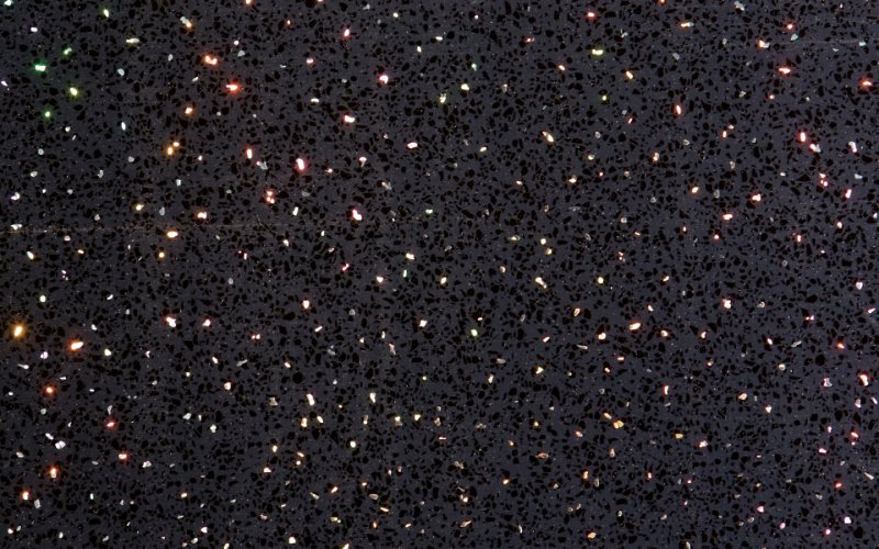 Черная блестящая ткань