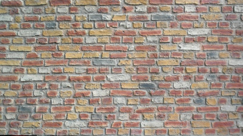 Кирпичная стена