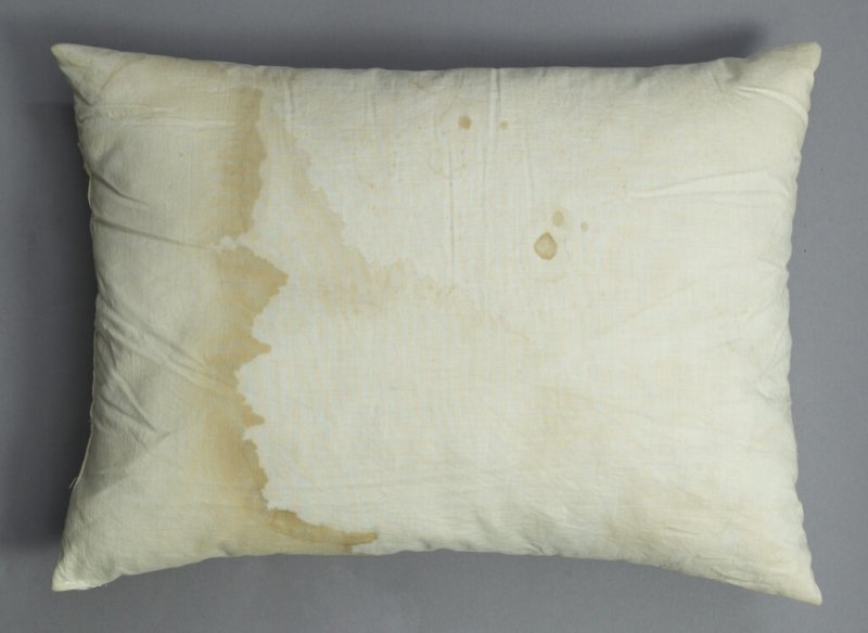 Старая подушка