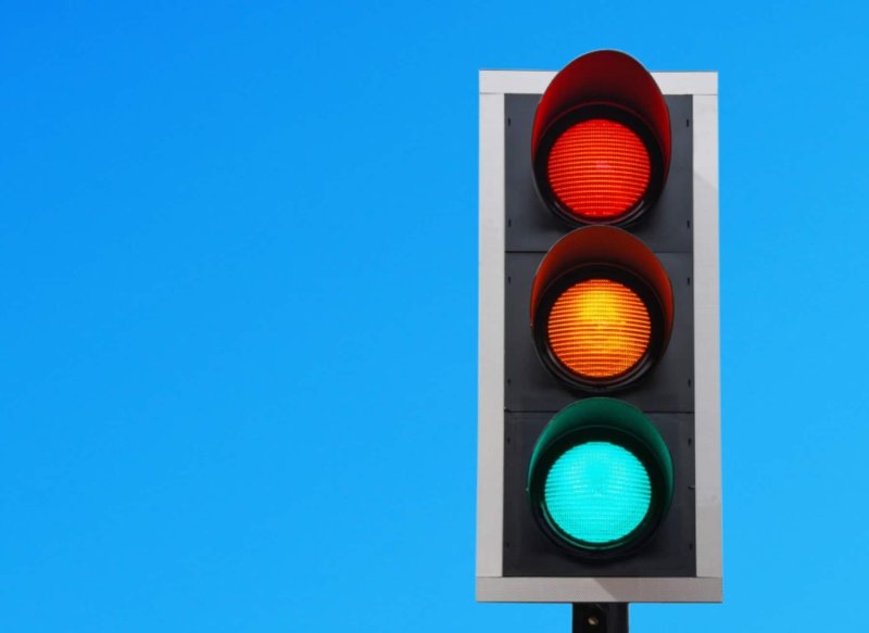 Красный светофор