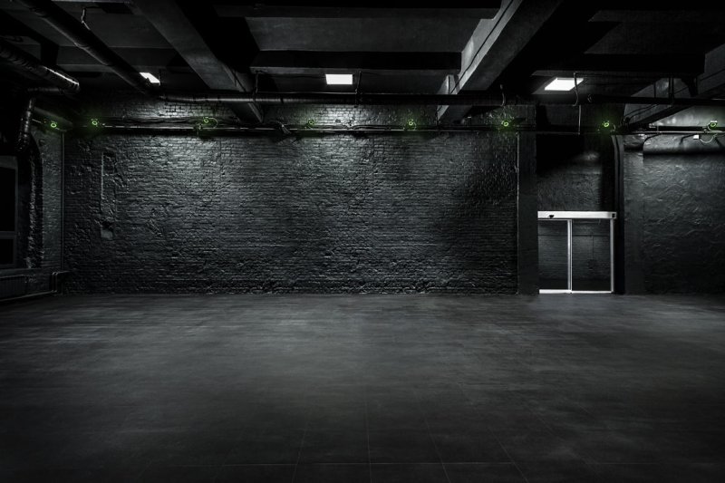 Темное помещение