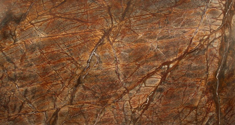 Бидасар Браун камень