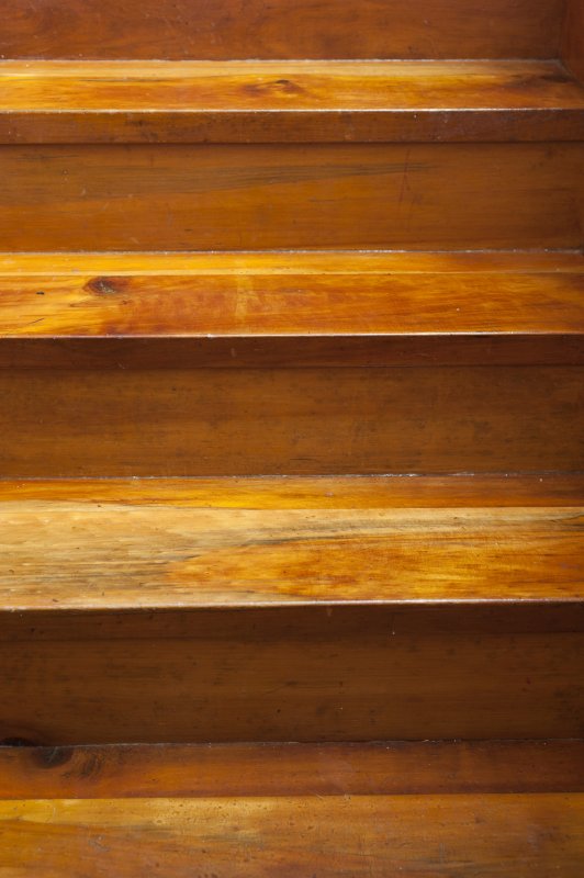 Старая деревянная лестница