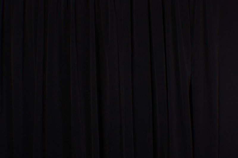 Черный занавес