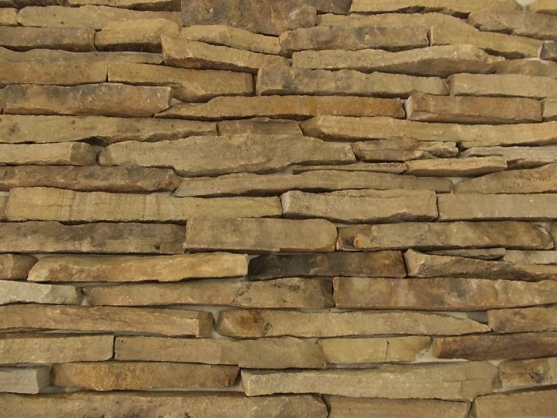 Камень песчаник на стене