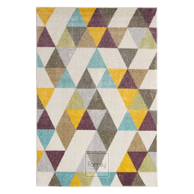 Ковер с геометрическим рисунком