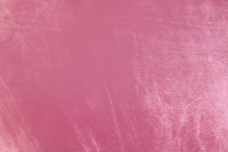 Розовый велюр