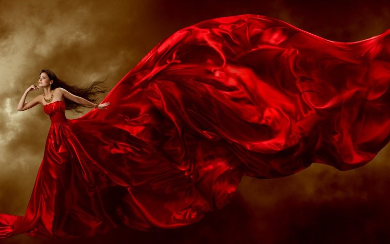 Дама в Красном платье