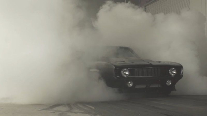 Chevrolet Camaro бернаут