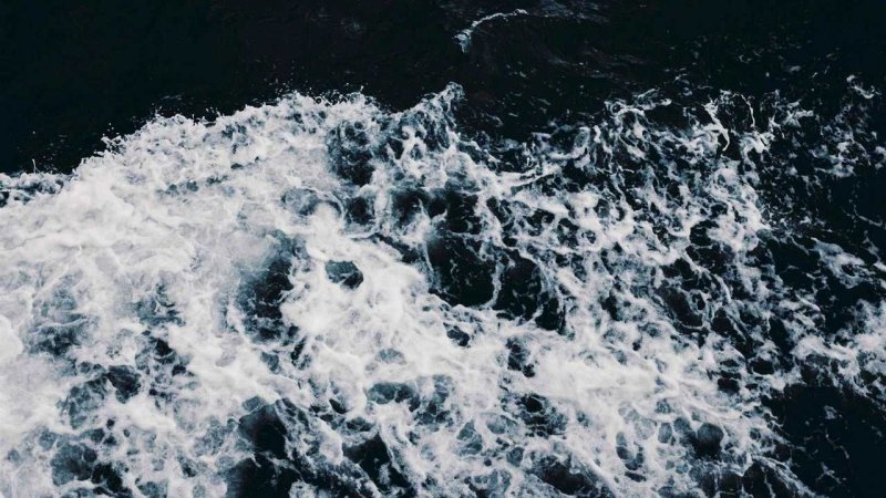 Всплеск воды