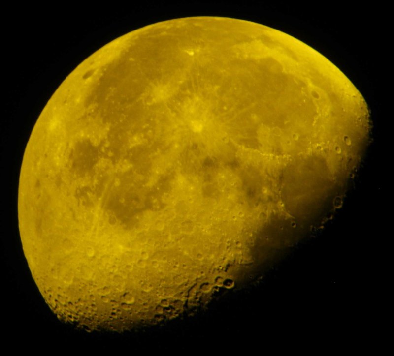 Желтая Луна