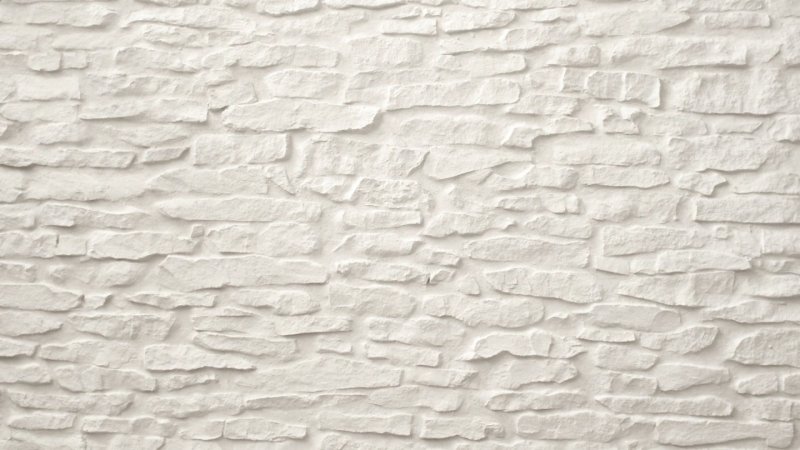 Белая кирпичная стена