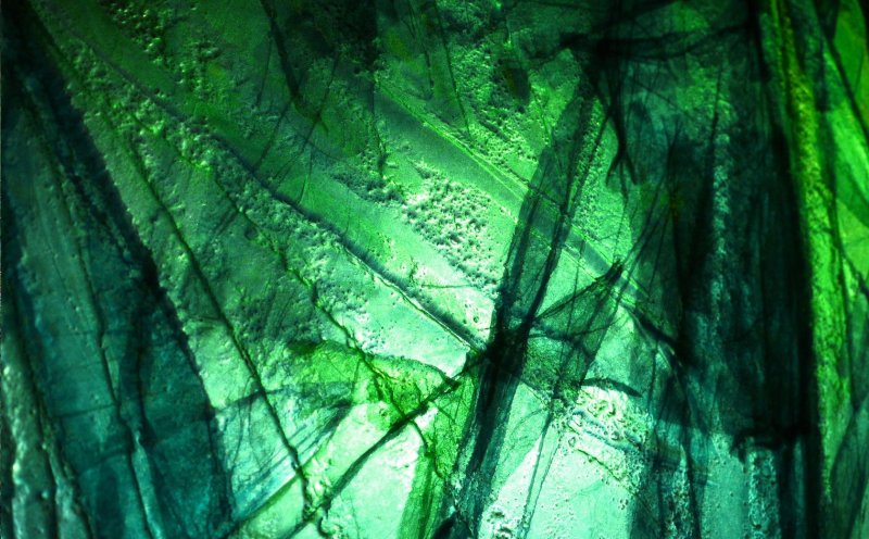 Зелене витражное стекло