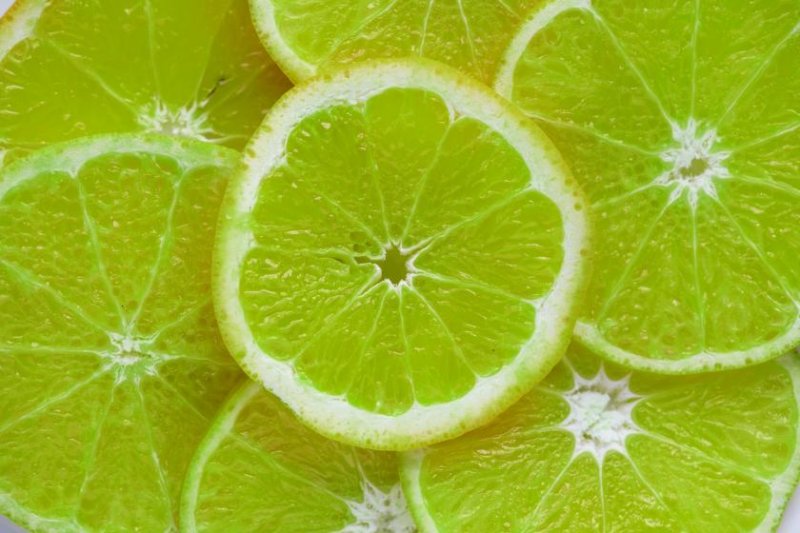 Сочные фрукты