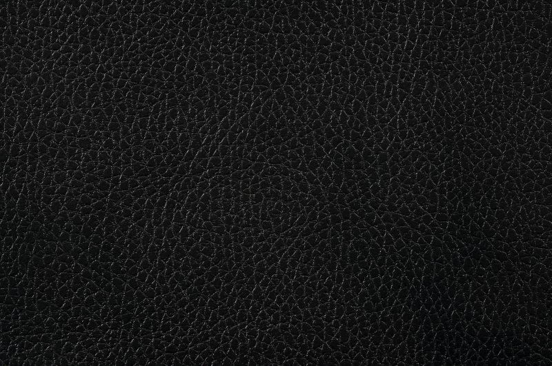 Черная кожа