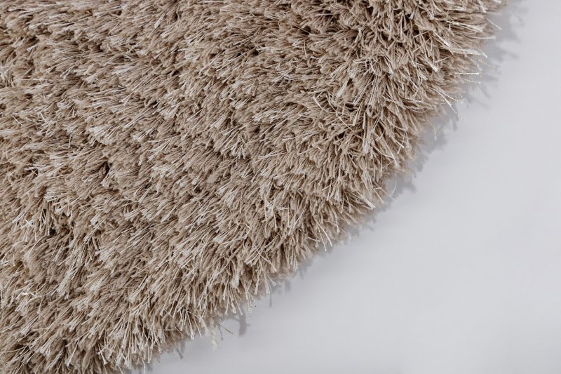 Ковер с длинным ворсом