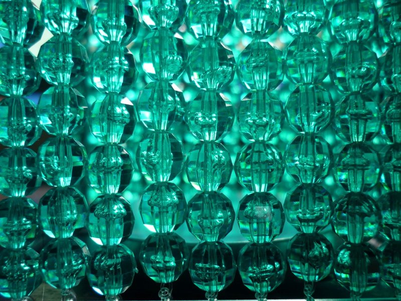 Изумрудный цвет