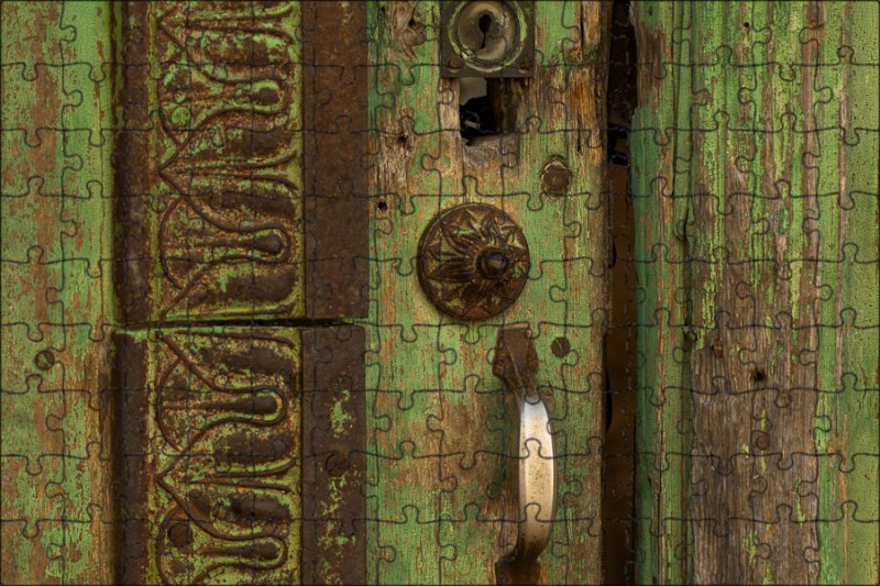 Текстура металлической двери