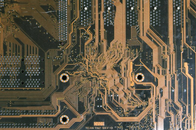 Дорожки на плате