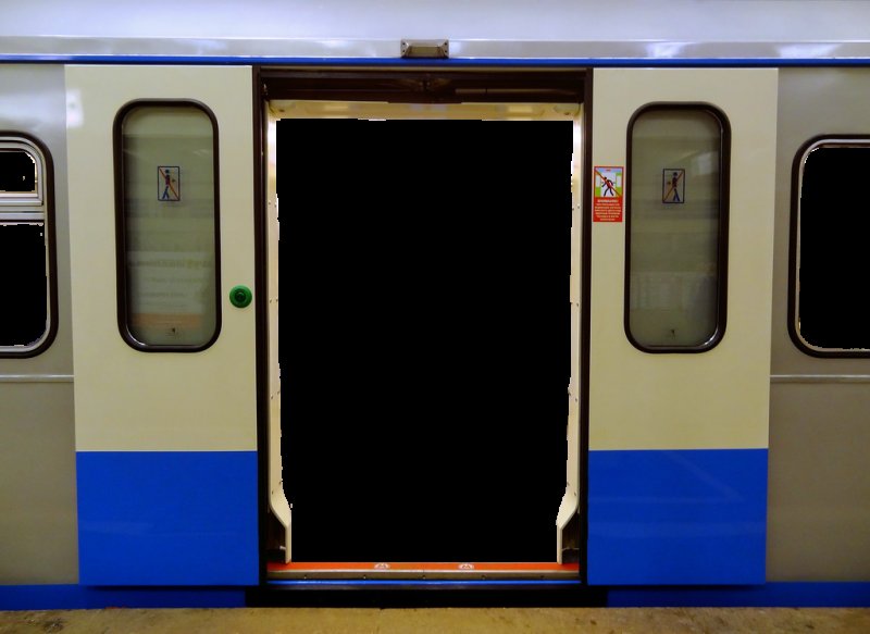 Русич вагон метро сбоку