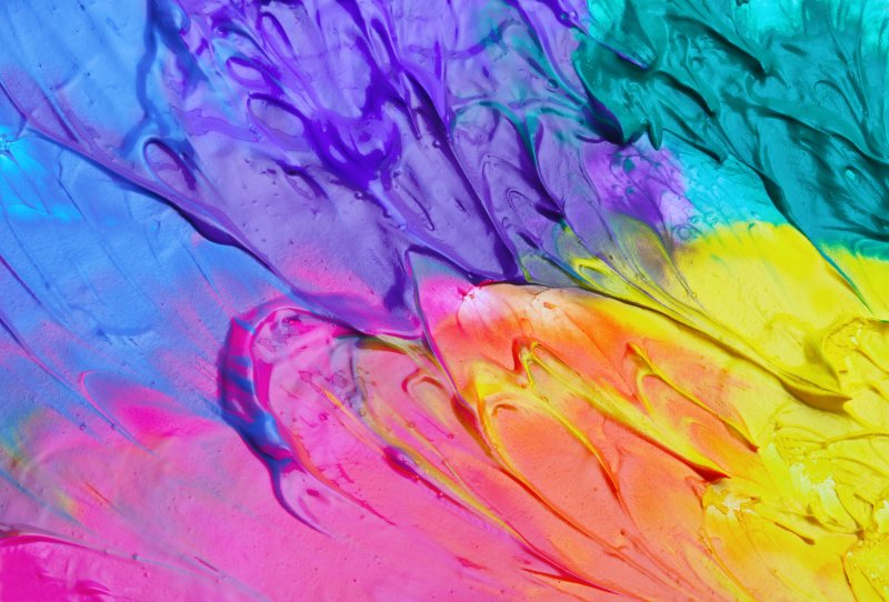 Яркие краски