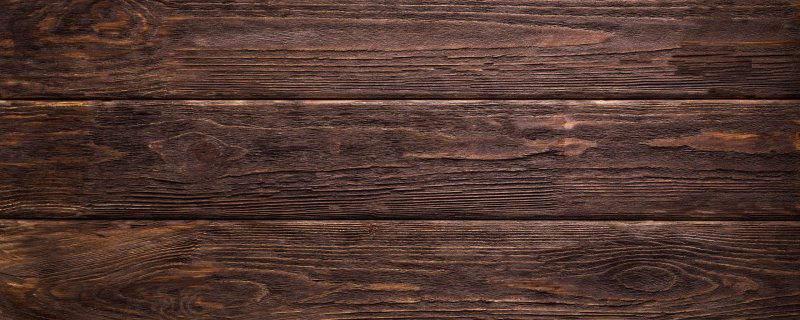 Темное дерево