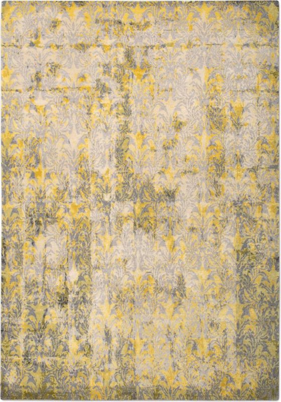 Желтый ковер