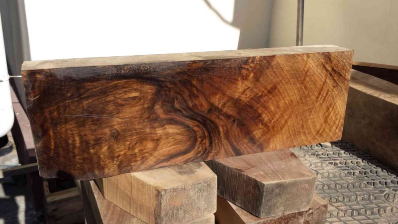 Слэб древесины грецкого ореха