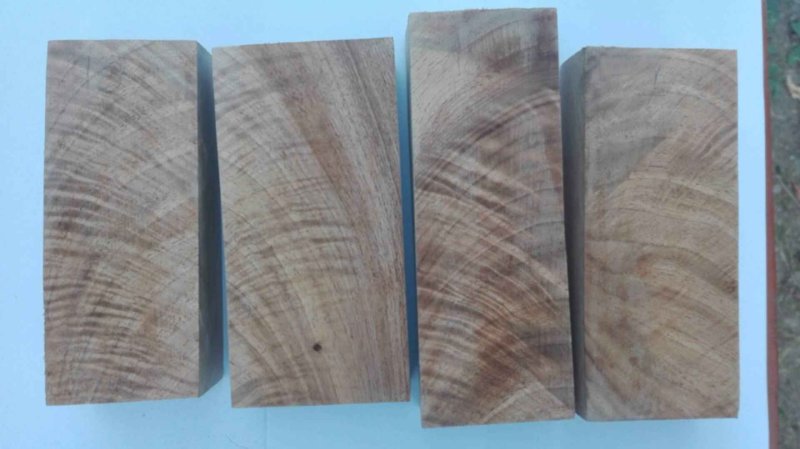 Маньчжурский ясень древесина