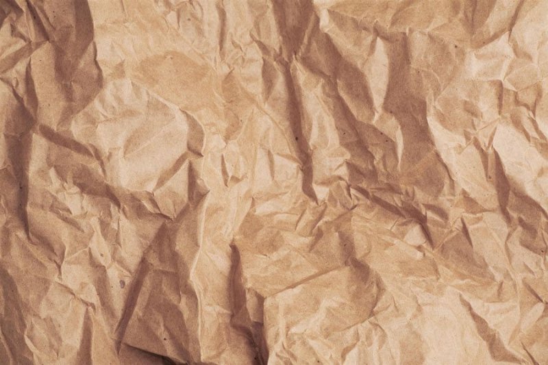 Мятая крафтовая бумага