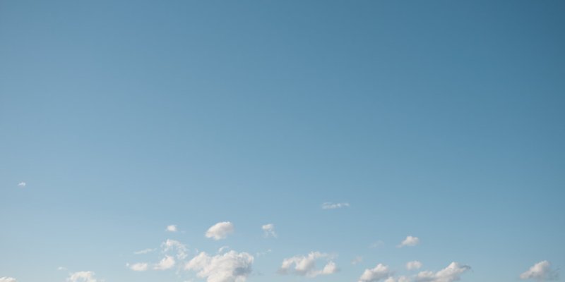 Голубое небо