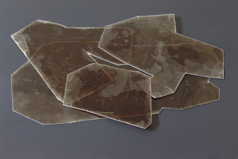 Слюда-мусковит минерал