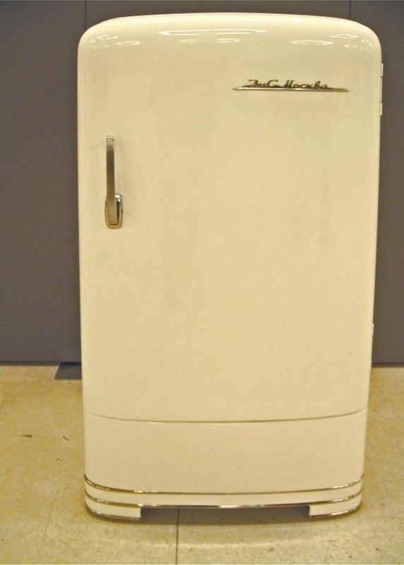 Холодильник ЗИС-Москва дх2