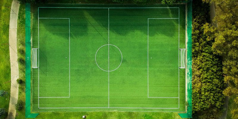 Футбольное поле фон