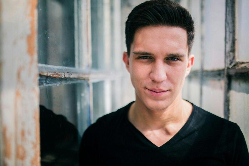 Дима Масленников блоггер