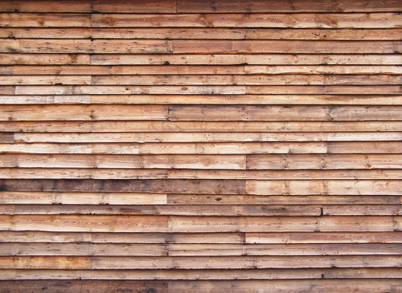 Деревянная стена