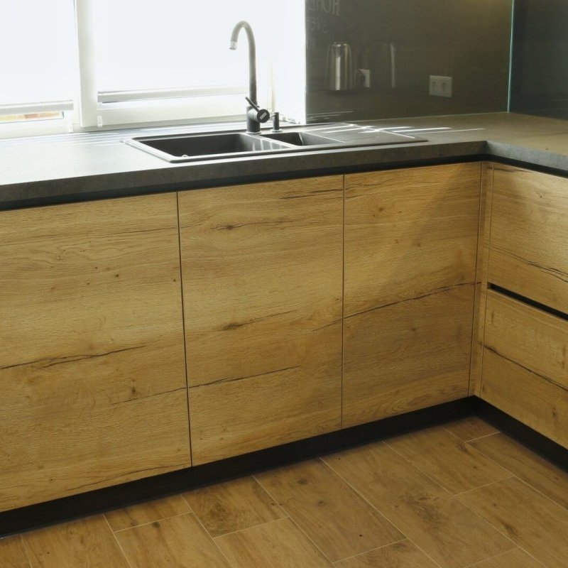 Столешница кедр дуб Вотан 7052