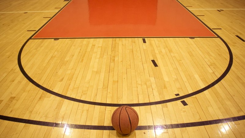 Баскетбольный паркет