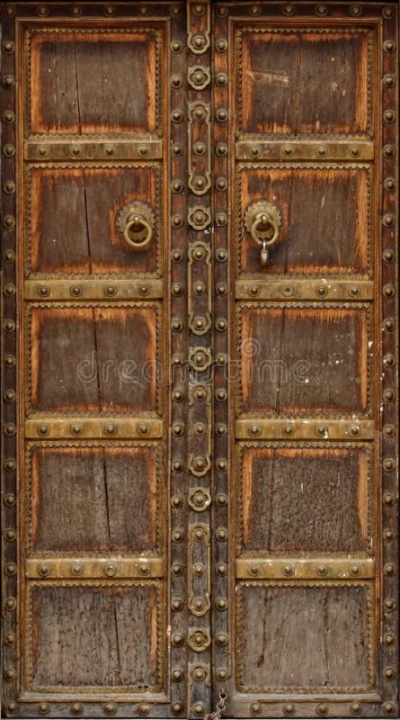 Антикварные двери