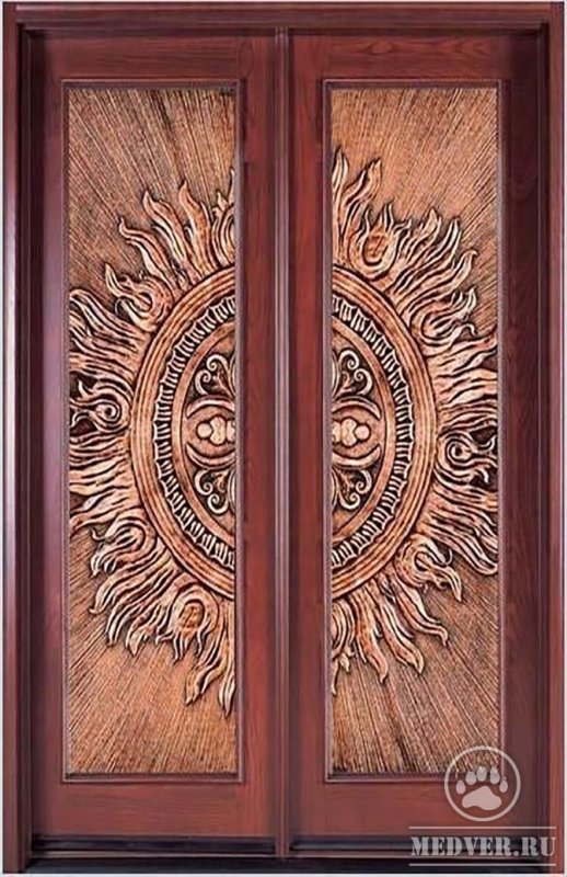 Резьба по дереву двери