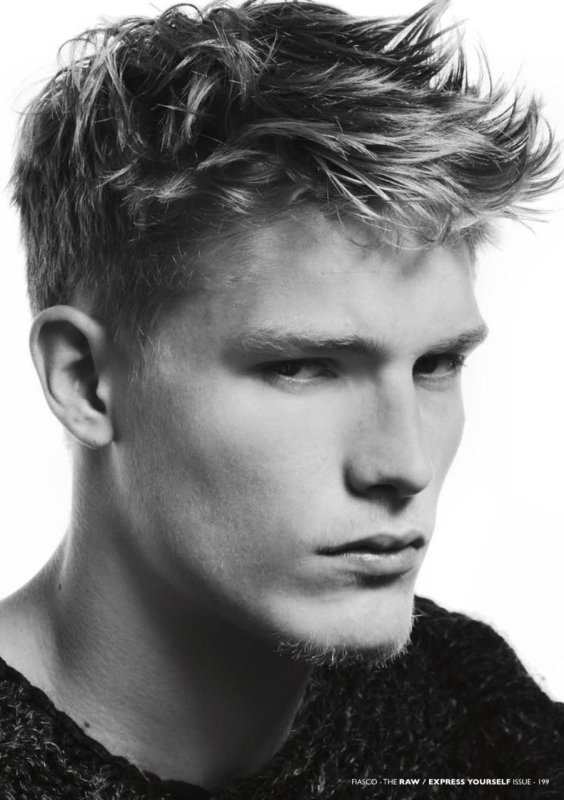 Рваная прическа мужская