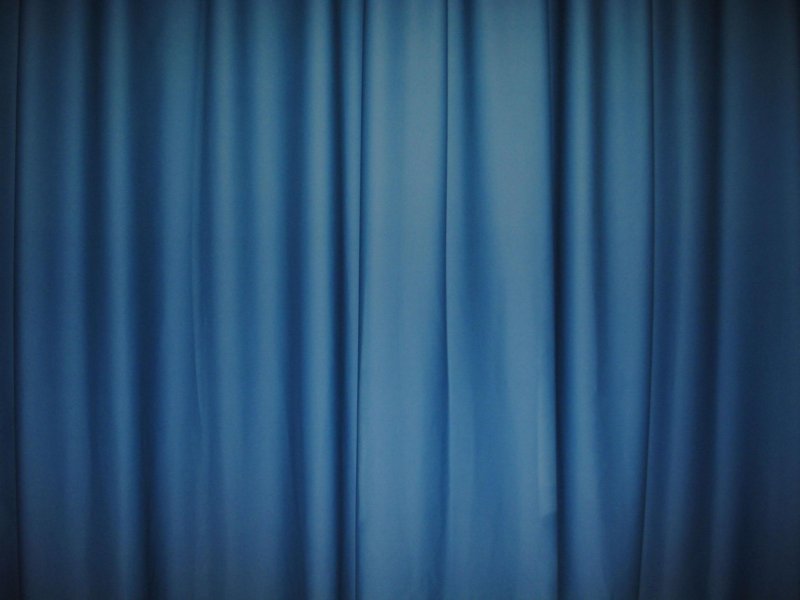 Синие шторы