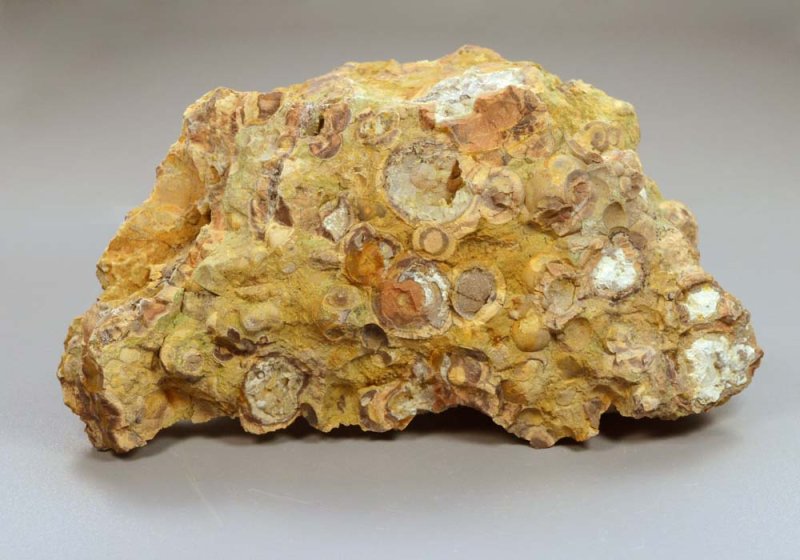 Минерал Риолит липарит