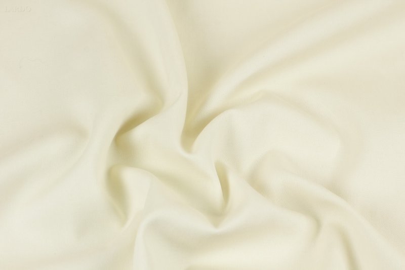 Молочный цвет