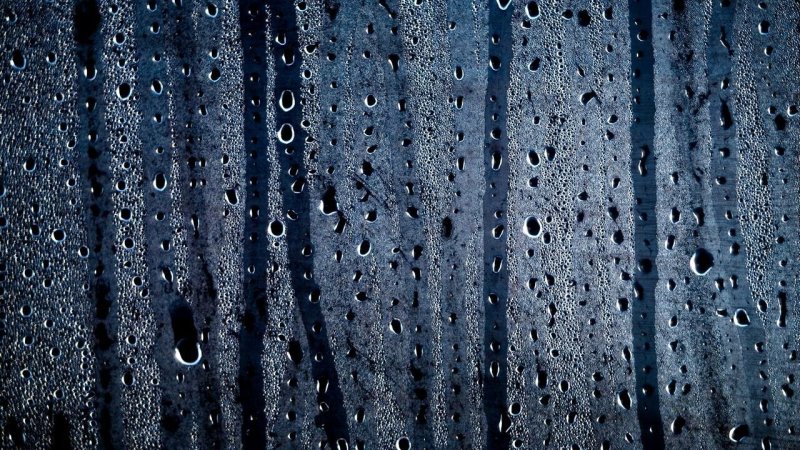 Капли дождя