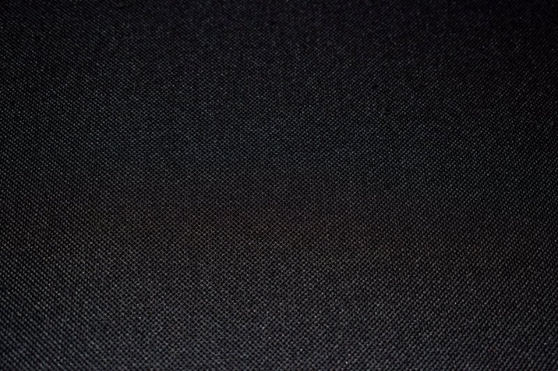 Черная ткань