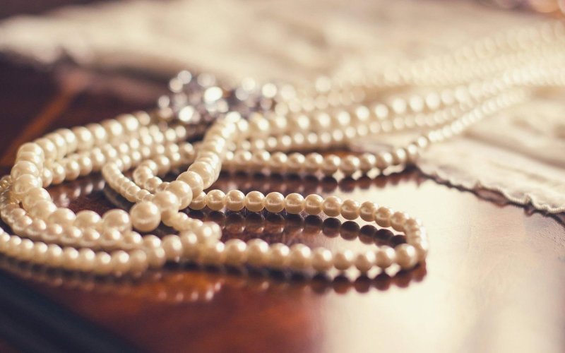Бусы с жемчугом