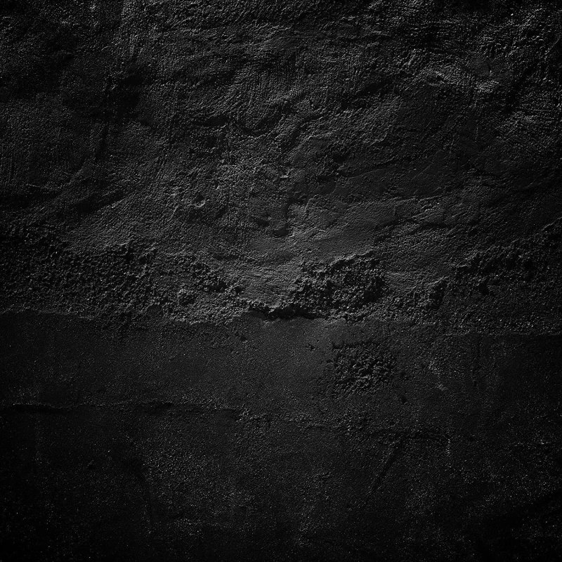 Черная стена