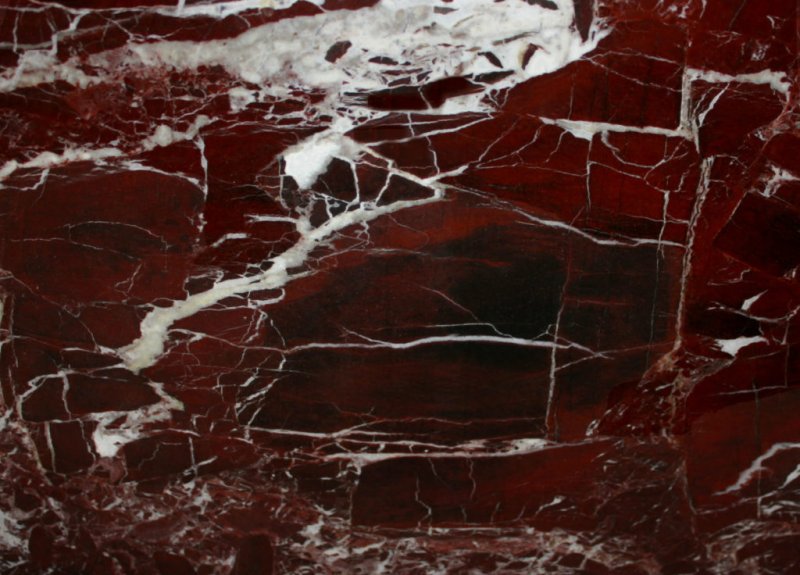 Мрамор Россо Леванто