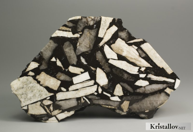 Кварц брекчия